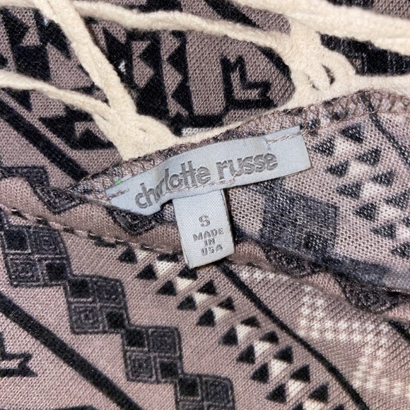 Aztec Print Long Sleeve - Picture 3 of 3